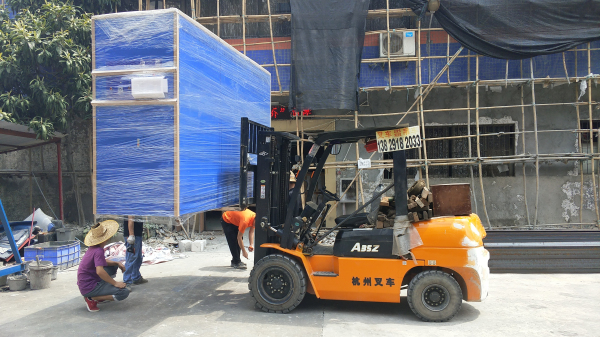 80立方大型步入式恒溫恒濕試驗房